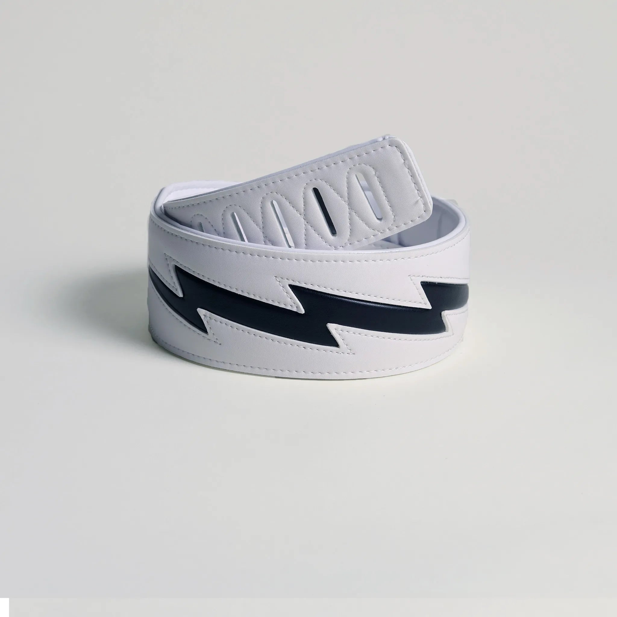 Guitar Strap – “Thunderstorm Lightning” (White) | Get Ready & Play