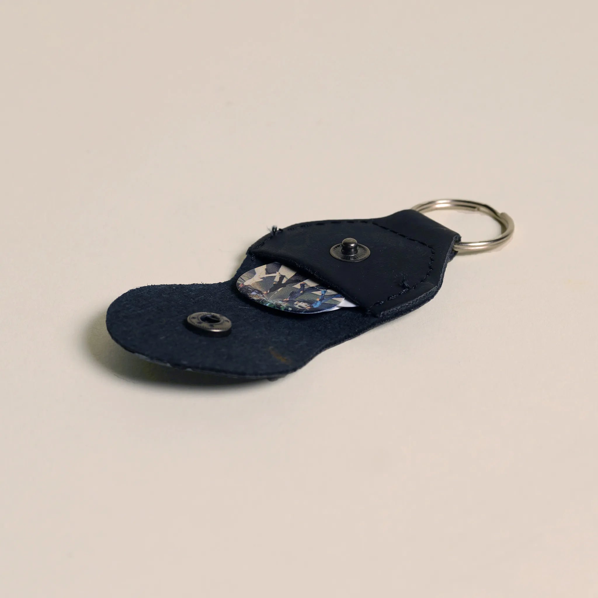 Keychain Pick Holder – Black Leather Edition
